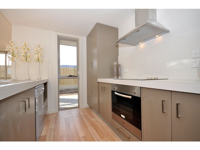 1 Onyx Court, Perth TAS 7300