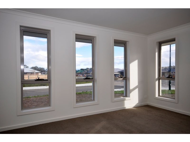 1 Onyx Court, Perth TAS 7300