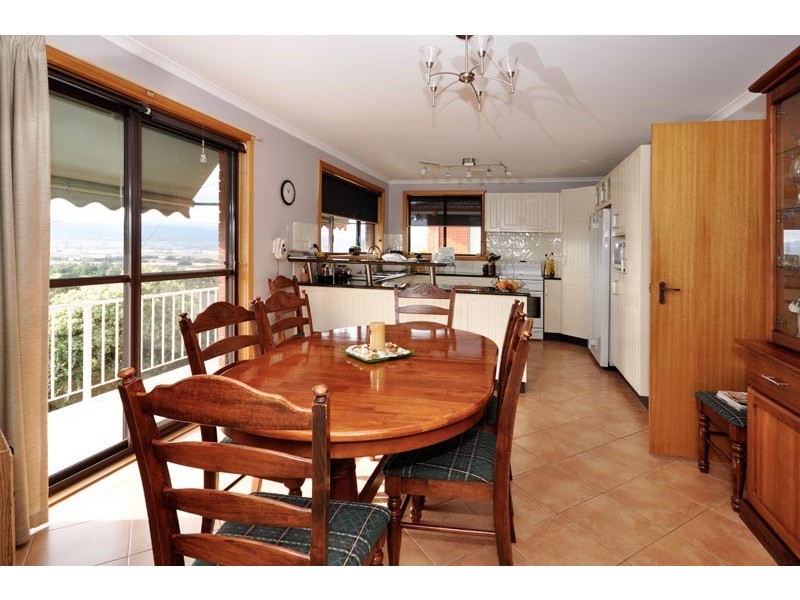 41 Riverside Drive, Riverside TAS 7250