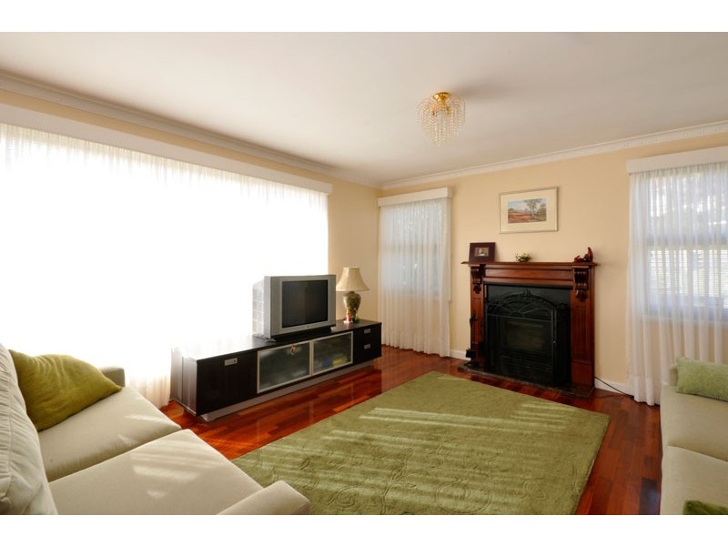 16 Coniston Place, Trevallyn TAS 7250