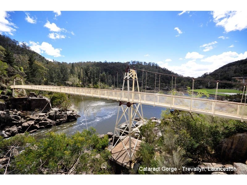 51 Bain Terrace, Trevallyn TAS 7250