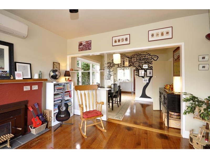 12 Bowen Avenue, Trevallyn TAS 7250