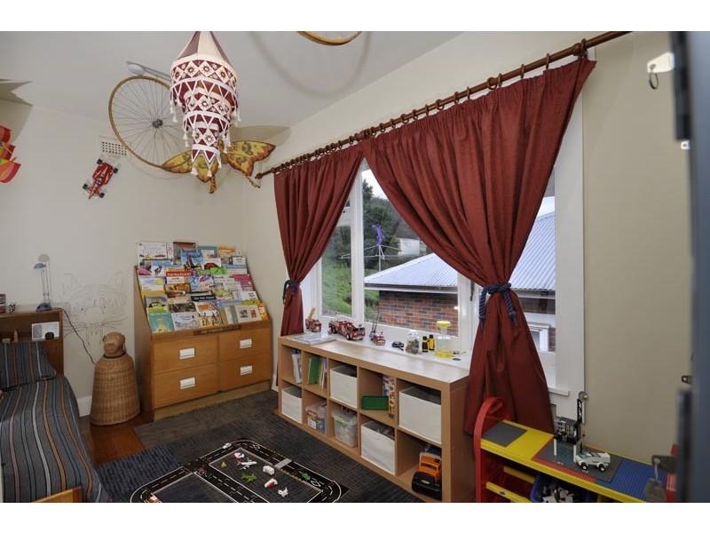 12 Bowen Avenue, Trevallyn TAS 7250