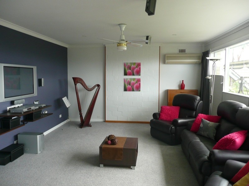 43 New World Avenue, Trevallyn TAS 7250