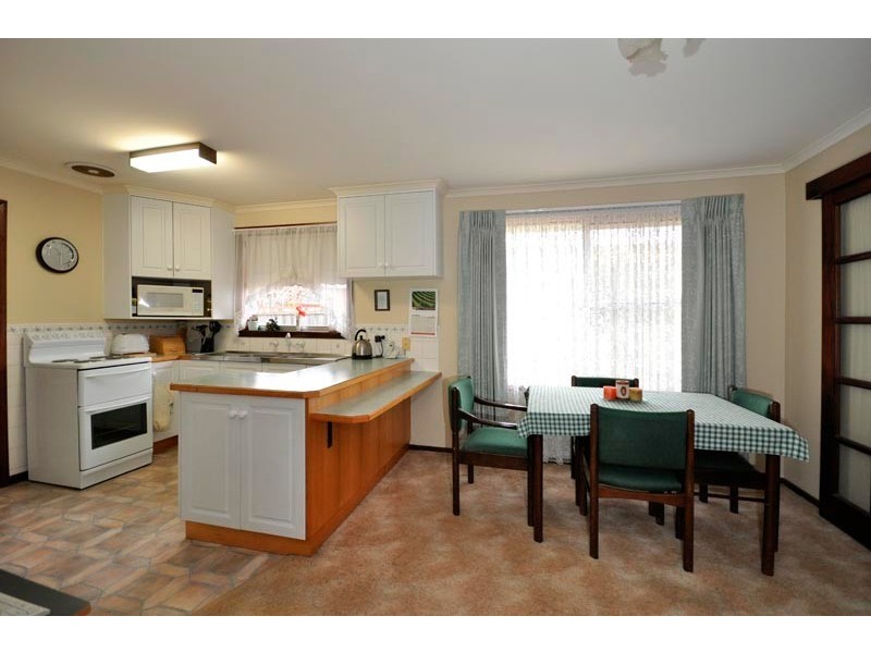 4 Belgrave Parade, Youngtown TAS 7249