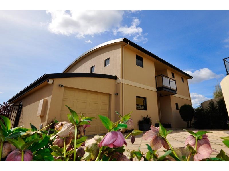 5A England Place, Newstead TAS 7250