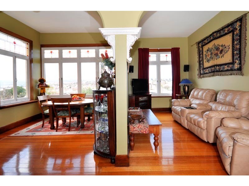 29 Hillside Crescent, West Launceston TAS 7250