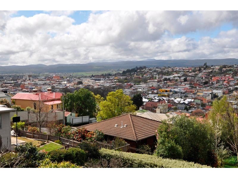 29 Hillside Crescent, West Launceston TAS 7250