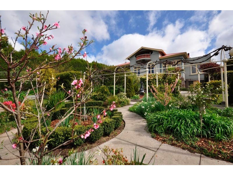 29 Hillside Crescent, West Launceston TAS 7250