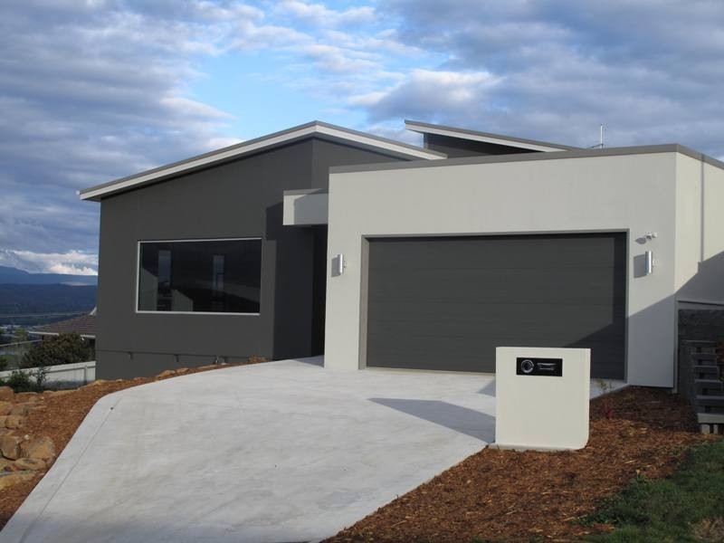 5 Carries Close, Riverside TAS 7250