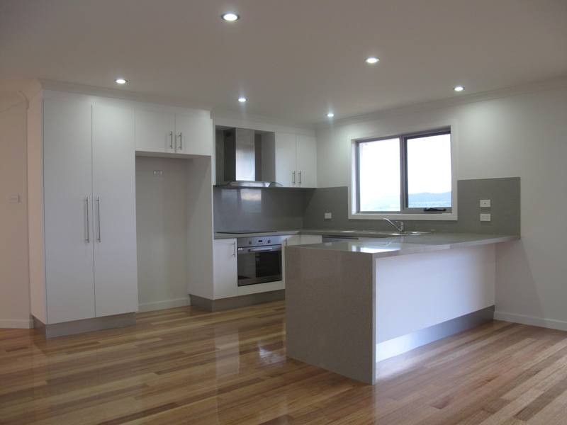 5 Carries Close, Riverside TAS 7250