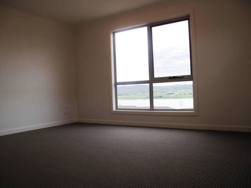 5 Carries Close, Riverside TAS 7250