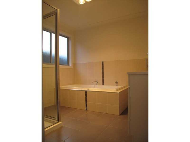 5 Carries Close, Riverside TAS 7250