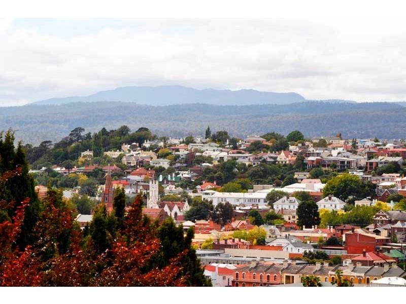 43 Hillside Crescent, West Launceston TAS 7250