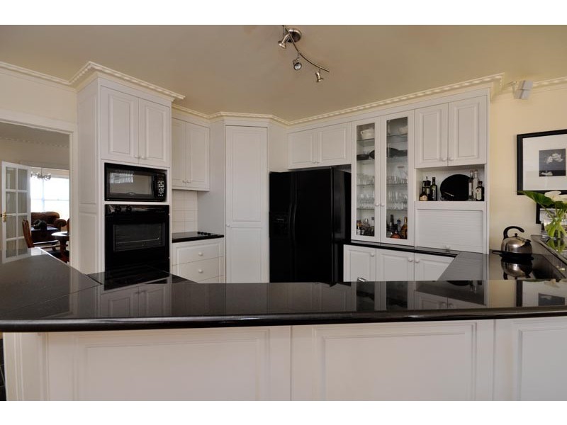 10 Henrietta Grove, West Launceston TAS 7250