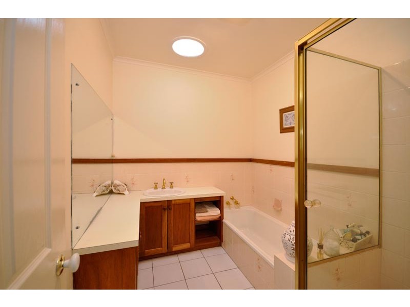 10 Henrietta Grove, West Launceston TAS 7250