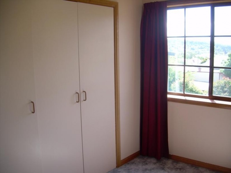 4/37 Leslie Street, South Launceston TAS 7249