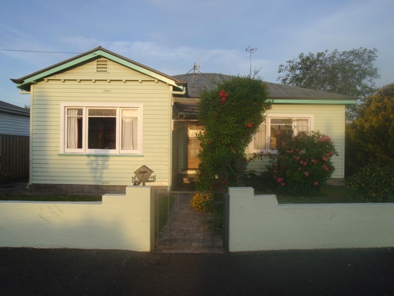 2 Mangin Street, Mowbray TAS 7248