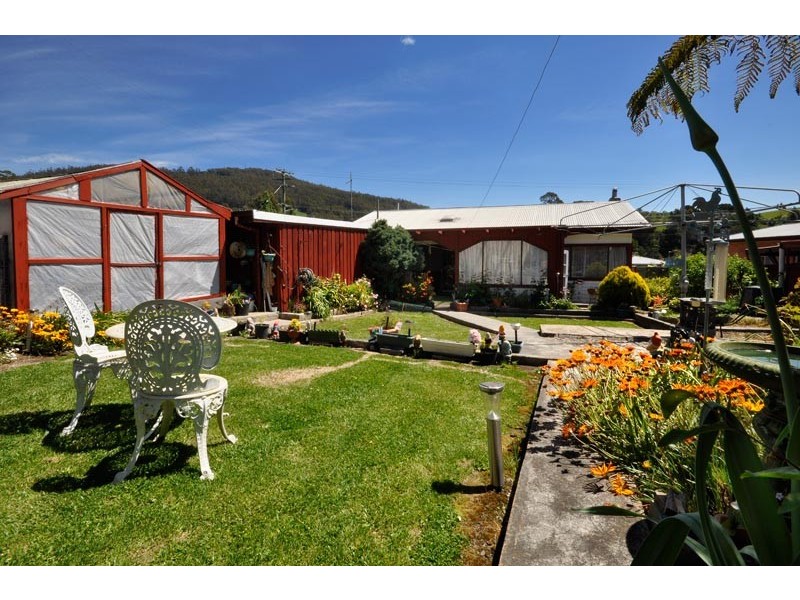 1 Mountain Road, Lilydale TAS 7268