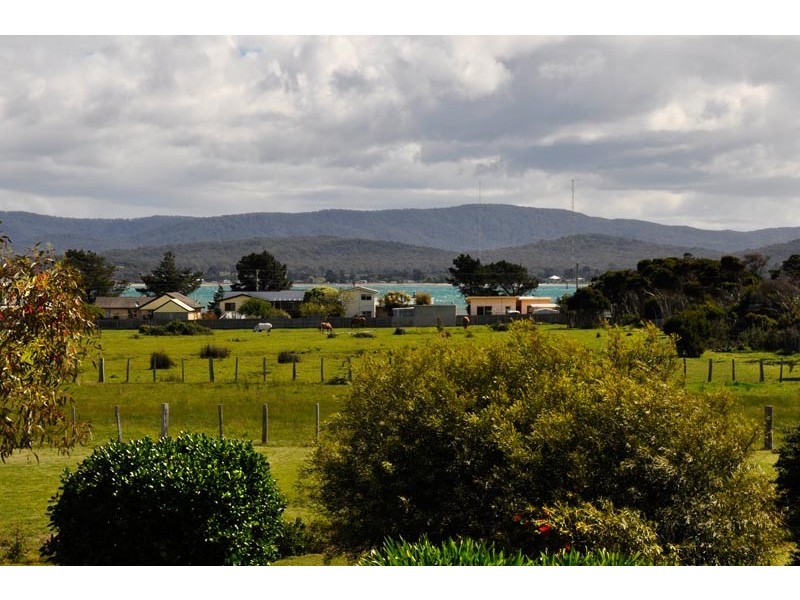 40 North Street, George Town TAS 7253