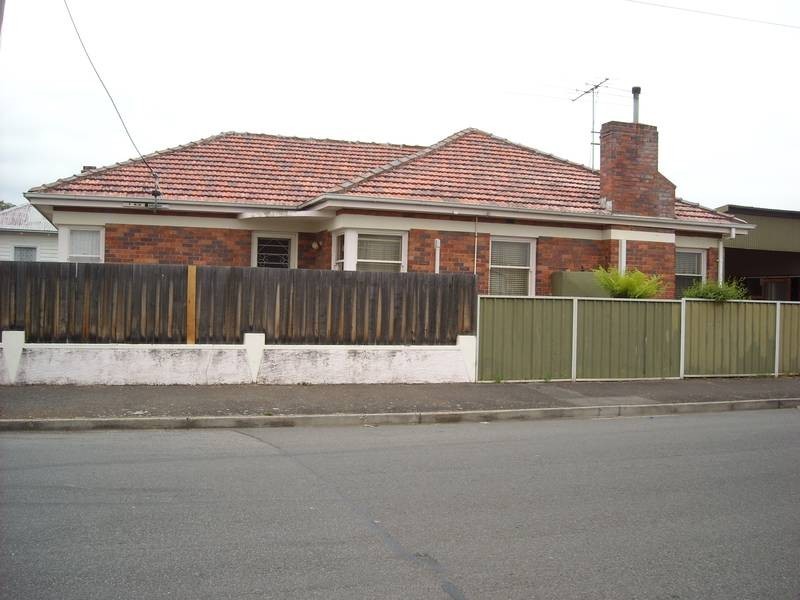 24 Button Street, Mowbray TAS 7248