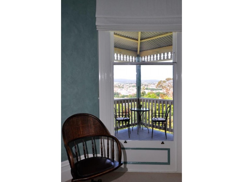 28 Bain Terrace, Trevallyn TAS 7250