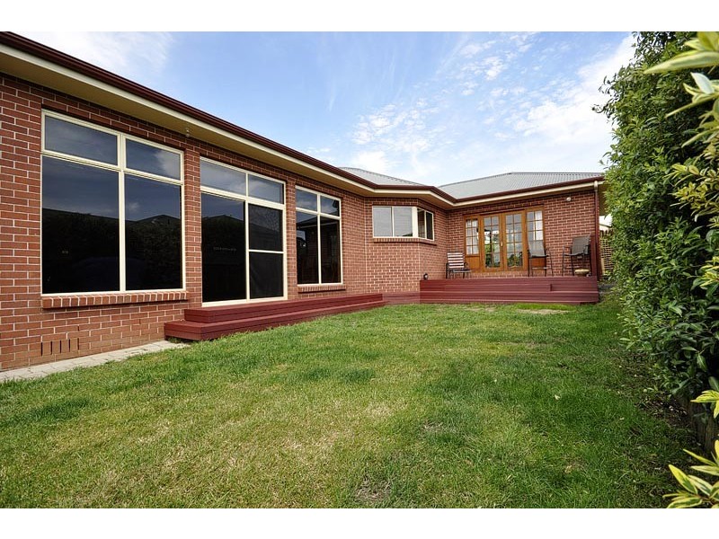 31 Benwerrin Crescent, Norwood TAS 7250
