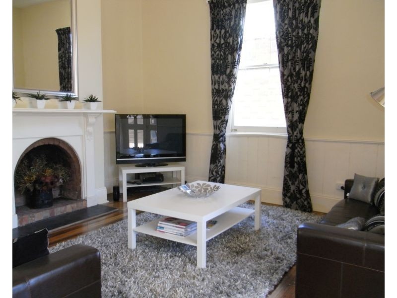 27 Lawrence Street, Launceston TAS 7250