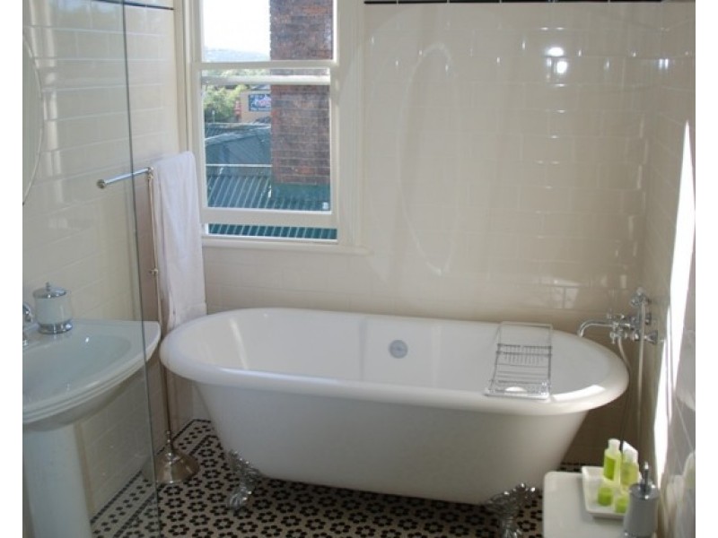 27 Lawrence Street, Launceston TAS 7250