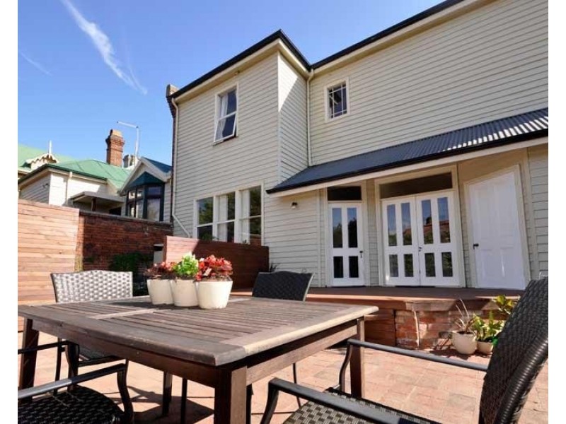 27 Lawrence Street, Launceston TAS 7250