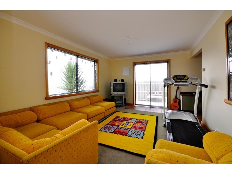 28 Lachlan Parade, Trevallyn TAS 7250