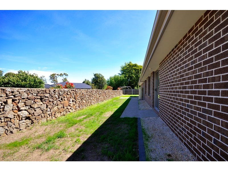 34 Bethune Place, Newnham TAS 7248