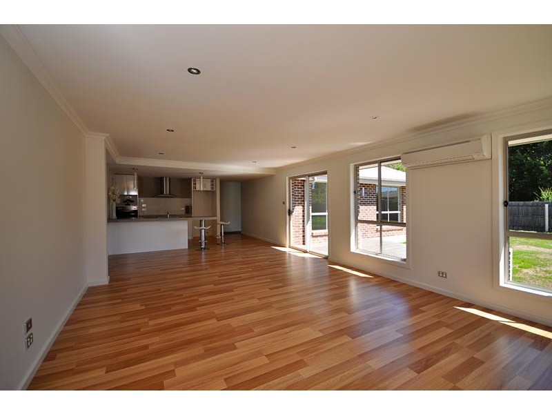 34 Bethune Place, Newnham TAS 7248