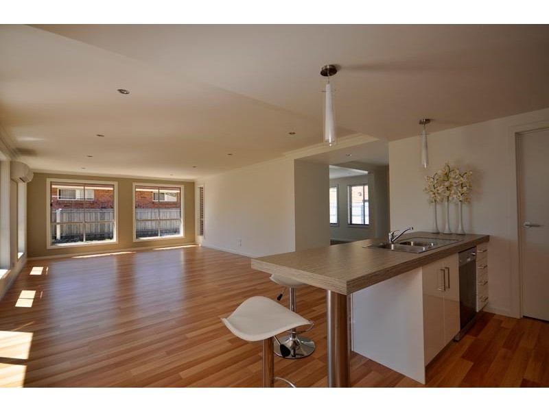 34 Bethune Place, Newnham TAS 7248