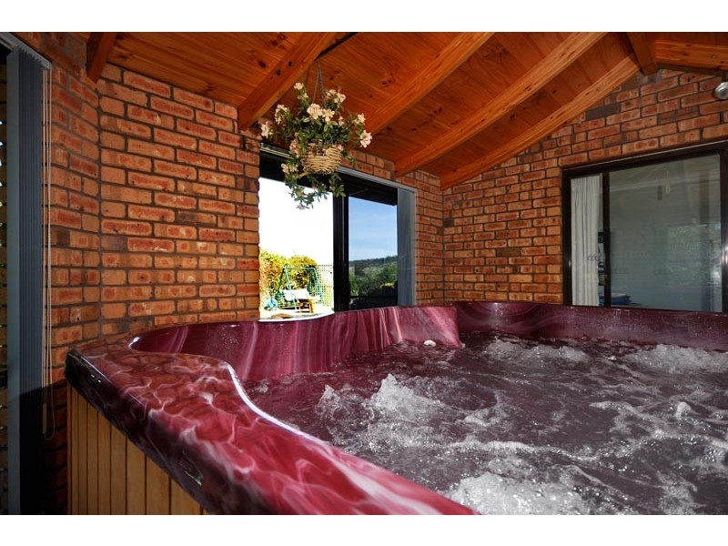 19 New Ecclestone Road, Riverside TAS 7250