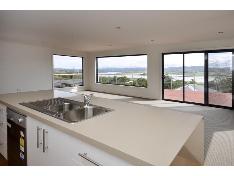 1/5 Hamish Court, Riverside TAS 7250