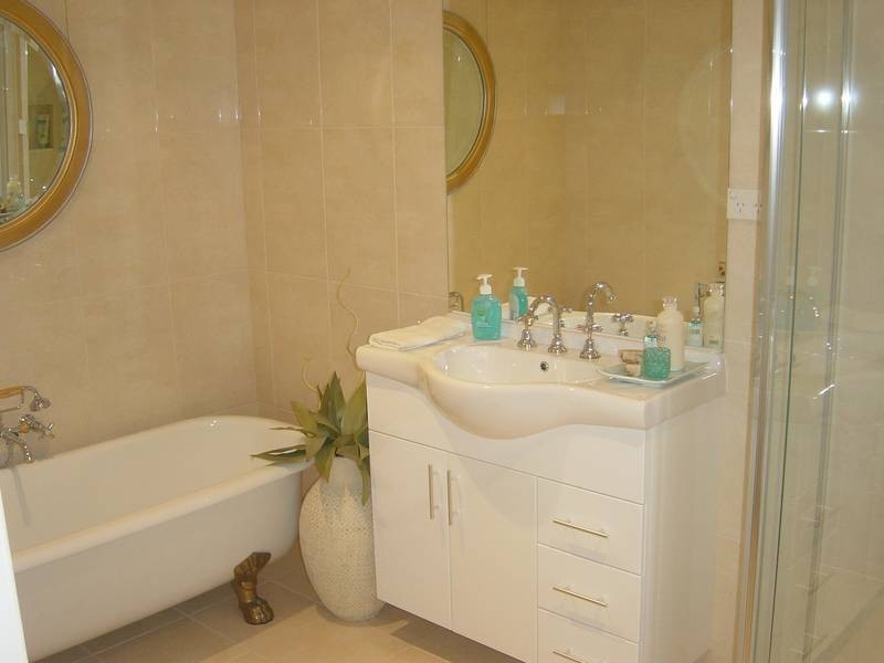 10 Douglas Street, Newstead TAS 7250