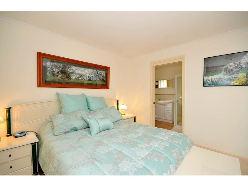 33 Holyman Drive, Prospect Vale TAS 7250