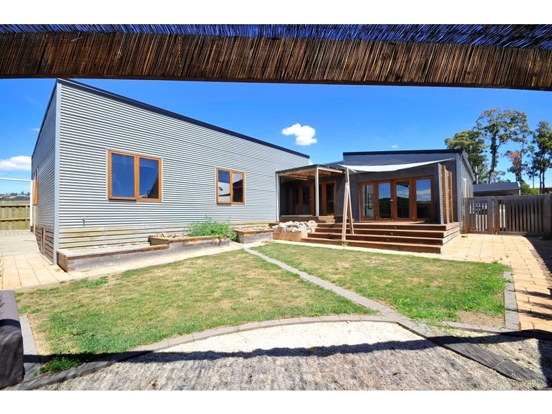 11 Henry Grove, Legana TAS 7277