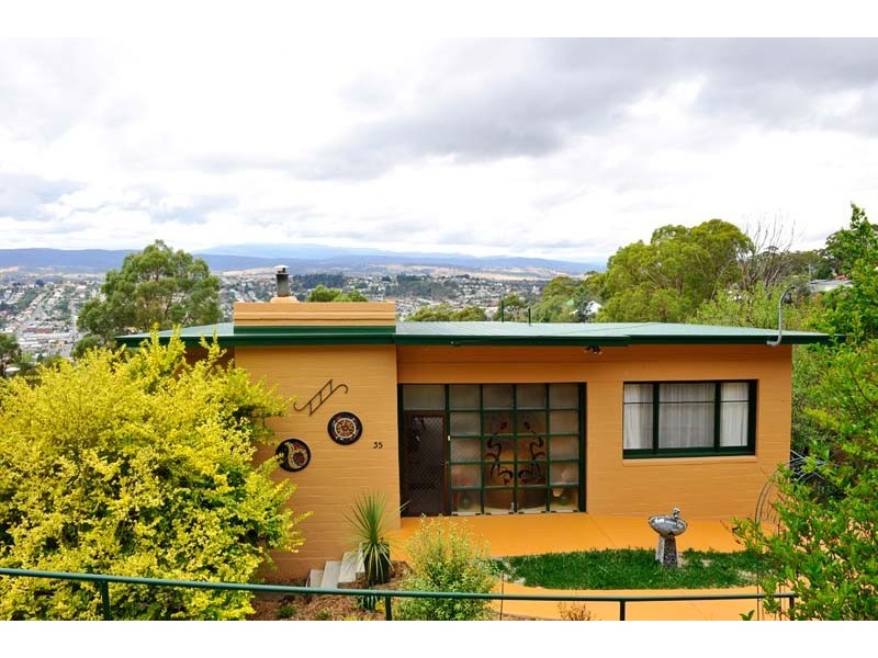 35 Salisbury Crescent, West Launceston TAS 7250