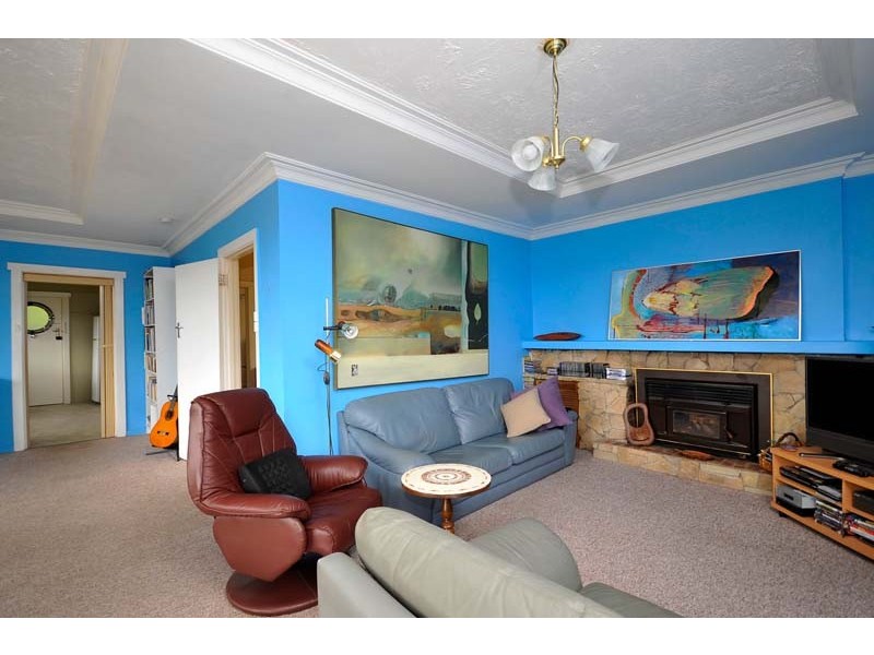 35 Salisbury Crescent, West Launceston TAS 7250