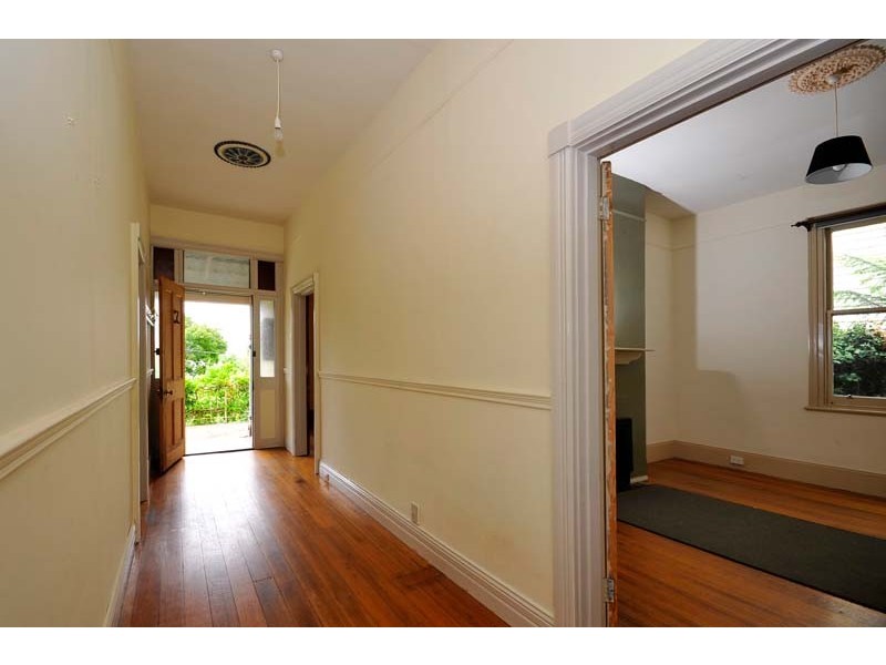 8 Forster Street, Invermay TAS 7248