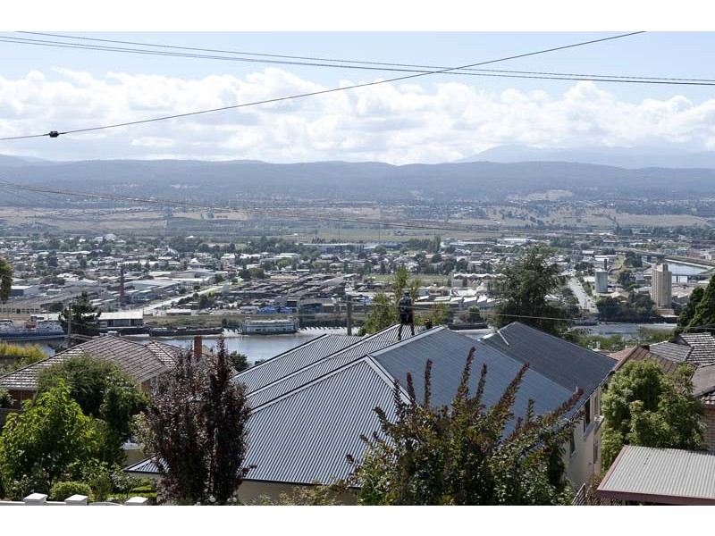 31 Osborne Avenue, Trevallyn TAS 7250