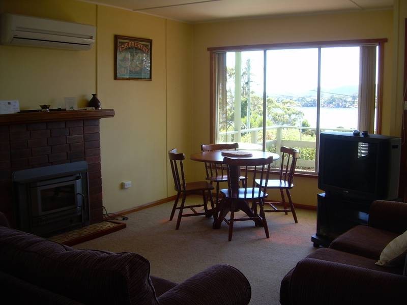 62 Sunset Boulevard, Clarence Point TAS 7270