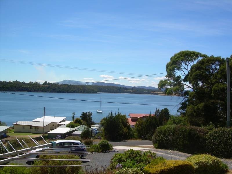 62 Sunset Boulevard, Clarence Point TAS 7270