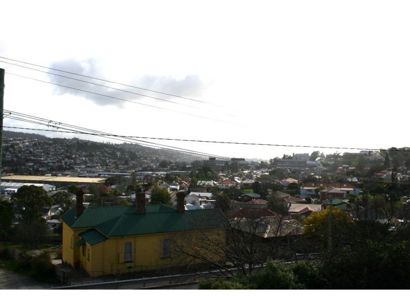 11 Meredith Crescent, South Launceston TAS 7249