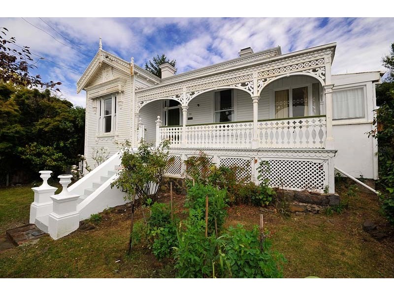 33 Bain Terrace, Trevallyn TAS 7250