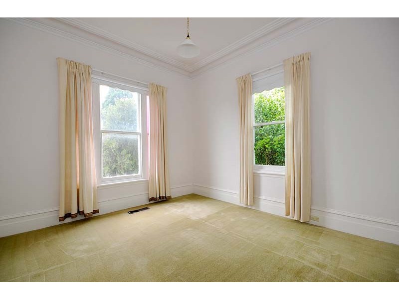 33 Bain Terrace, Trevallyn TAS 7250