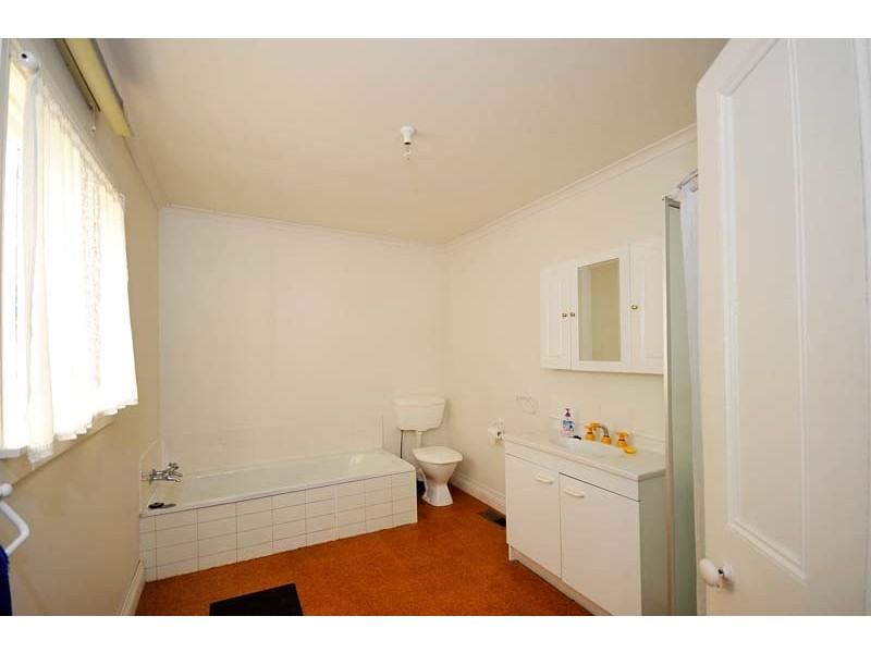 33 Bain Terrace, Trevallyn TAS 7250