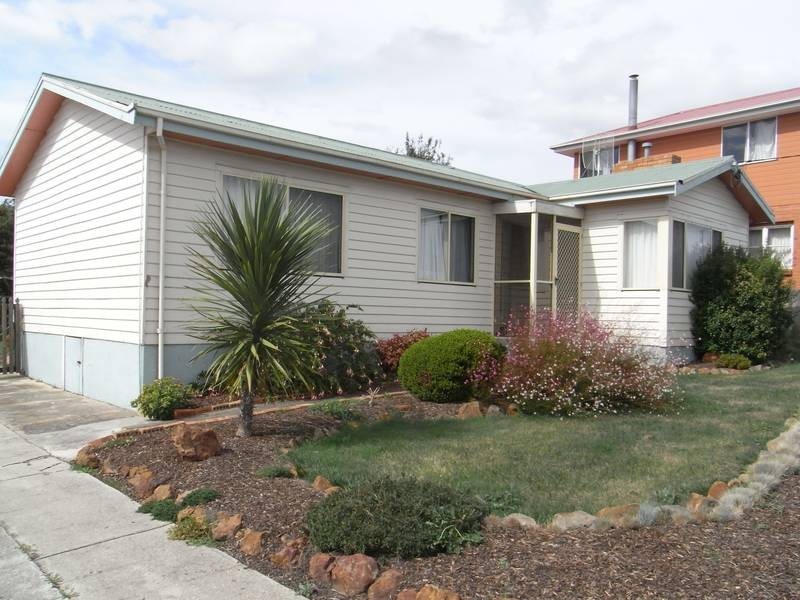 7 Goulburn Street, St Leonards TAS 7250